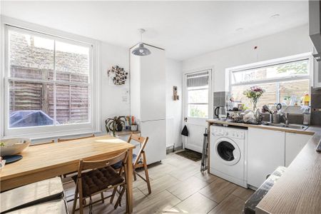 Corrance Road, London, SW2 5RD - Photo 5