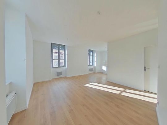 Location Appartement 3 pièces 59m² ROMANS SUR ISERE 26100 - Photo 1