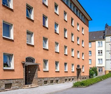 Schöne und einzugsbereite 3-Zimmer-Wohnung in Hagen Wehringhausen a... - Photo 2