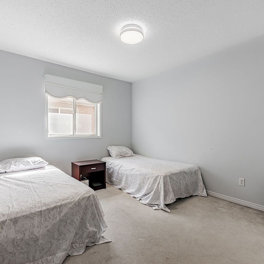 For Lease - 5930 Bassinger Place Unit# Upper, Mississauga, Ontario - Photo 1