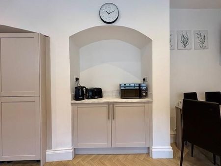 1 bedroom house of multiple occupation to rent - Photo 2