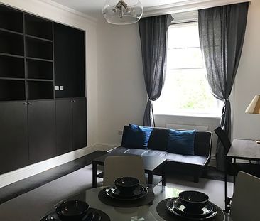 2 Bed Flat, St. Georges Square, SW1V - Photo 2