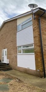 Freshbrook Road, Lancing - Photo 3