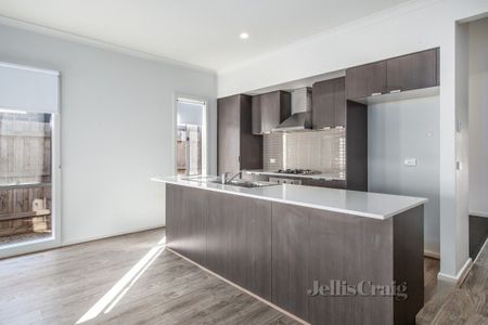 10 Canopy Way, Werribee - Photo 4