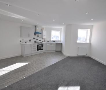 1 bedroom penthouse to rent - Photo 1