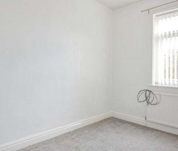2 bedroom house to rent - Photo 2