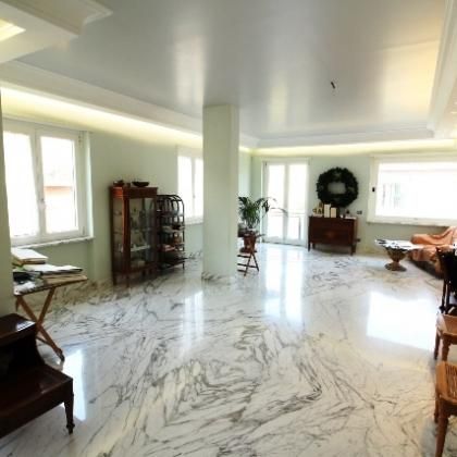 Aventino-S.Saba: Brand new 3 Bedroom, 3 bath, spacious triple living-dining room, modern kitchen, large balconies. Air conditioning, alarm, lots of natural light, located on quiet tree lined street walking distance to all services, metro, FAO. Ref 2057 - Photo 5