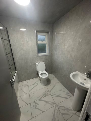 2 Bed Flat, Forest Road, E17 - Photo 5