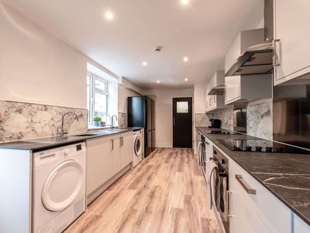 Canterbury Street Room 1 - Photo 2