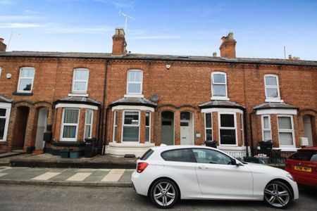 3 bedroom terraced house to rent - Photo 5