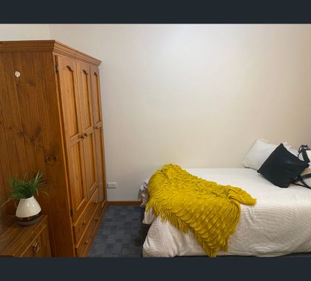 54 Naughton Avenue, Birmingham Gardens, NSW 2287 - Photo 1