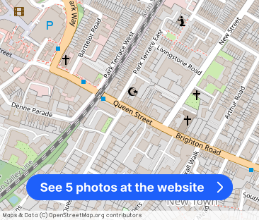 Queen Street Horsham RH13 - Photo 1