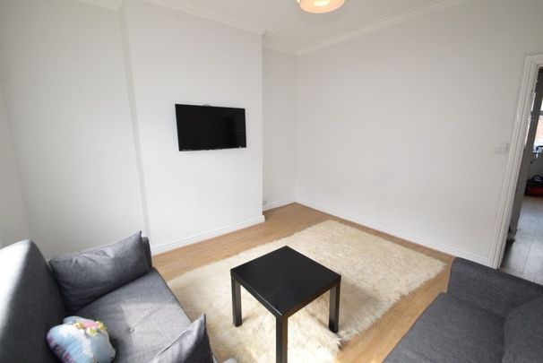 3 bedroom house share to rent - Photo 1