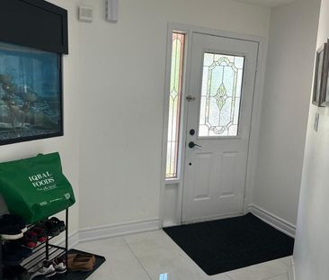 For Lease - 36 Creekwood Drive, Brampton, Ontario - Photo 2