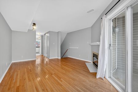 For Lease - 1400 Wildberry Court Unit# 12, Orleans - Convent Glen and Area, Ontario - Photo 3