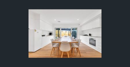 BRAND NEW ROOMING HOUSE – UTILITIES INCLUDED - ONE ROOM LEFT! - Photo 3