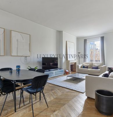 Appartement • Triangle d'Or - Photo 1