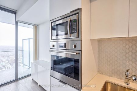 11 Wellesley Street #5201 - Photo 3