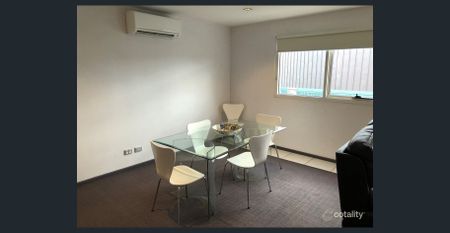 Fully Furnished Apartment - Photo 2