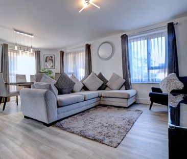 2 bedroom flat to rent - Photo 2