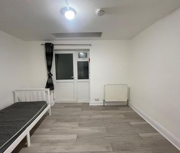 2 bedroom house to rent - Photo 4