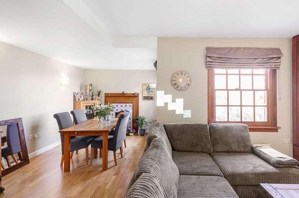 Scott Avenue, Putney, SW15 - Photo 1