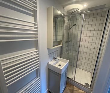 Courtney Road, Kingswood - Photo 5