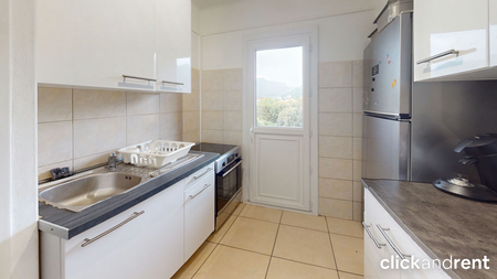 Chambre meublée dans grand T5 meublé de 80 m² – Toulon (83200) - Photo 5