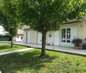 Maison T5 à louer sur LE HAILLAN - Photo 2