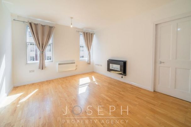 2 bedroom flat to rent - Photo 1