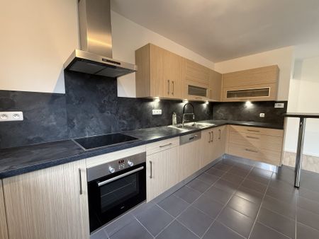 Location Appartement 3 pièces 62m² AMIENS 80000 - Photo 5
