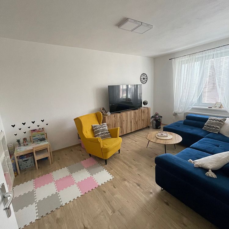 Pronájem bytu 2+1 52 m² - Photo 1