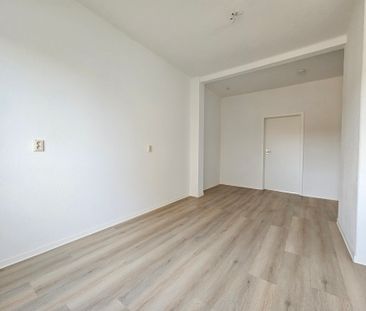 Schön renovierte Wohnung mit Einbauküche - Photo 5