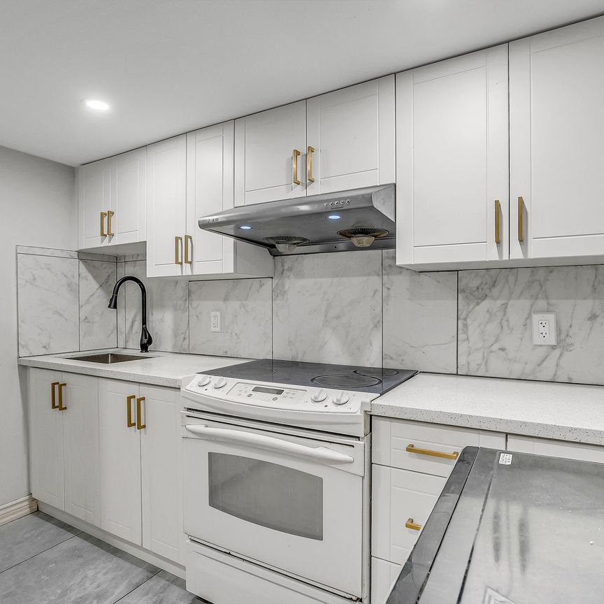 For Lease - 3 Bankfield Drive Unit# RM4, Toronto, Ontario - Photo 1