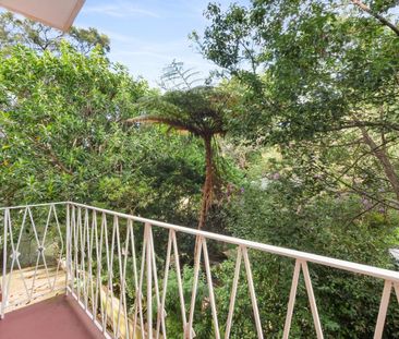 Spacious, Peaceful Leafy Backdrop - Photo 5