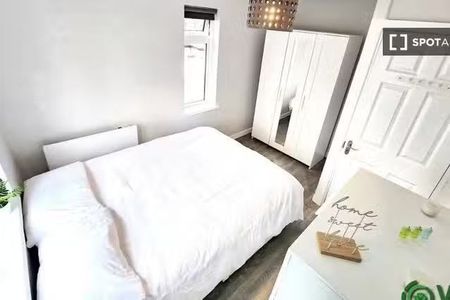 1-bedroom apartment for rent in Drumcondra, Dublin - Photo 2