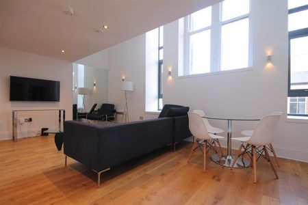 Chaucer Building, City Centre - Photo 2