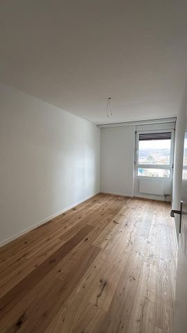 4.5 Zimmer, 116 m², 7. Stock - Photo 4