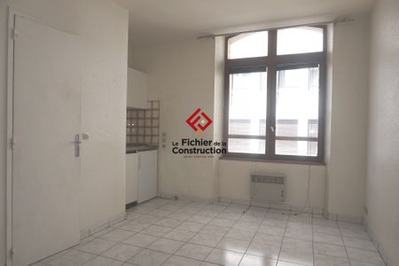 Location Appartement 1 pièce 15m² GRENOBLE 38000 - Photo 2