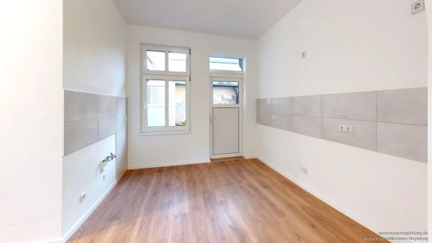 *ERSTBEZUG NACH SANIERUNG*Großzügige 4-Zimmerwohnung mit Charme - Foto 1