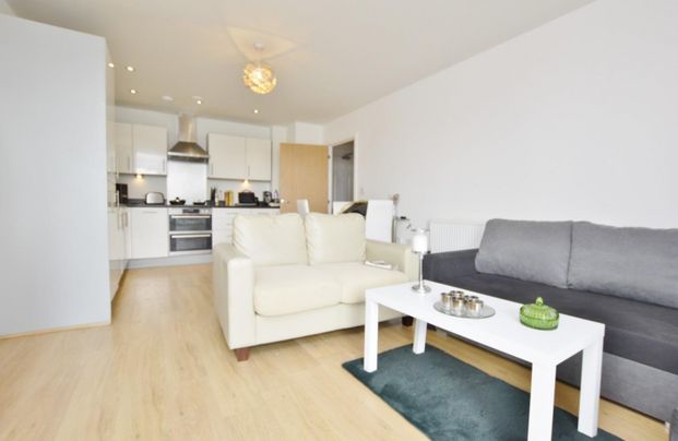 1 bedroom Flat To Let - Photo 1