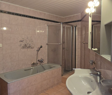 A LOUER! Bel appartement de 2 pièces avec vue sur le lac - Photo 6