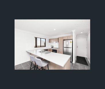 Modern Duplex in Boorooma - Photo 5