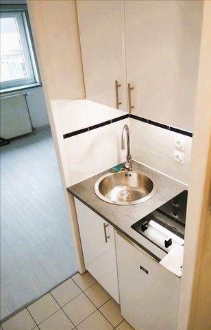 1 pièce - 18,34 m² - 5ème étage - Colocation non autorisée - Photo 2