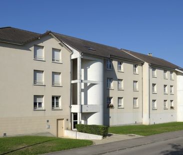 A LOUER T3 A SAINT JULIEN LES VILLAS - Photo 2