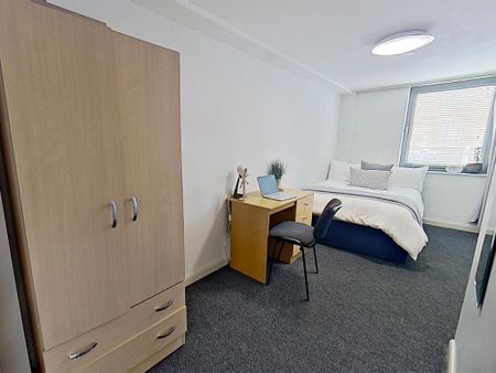 4 bedroom house to rent - Photo 4