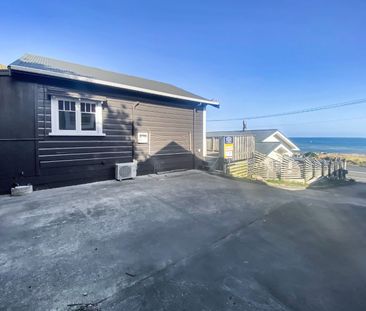 Moa Point 2 bedroom with sea views! - Photo 4