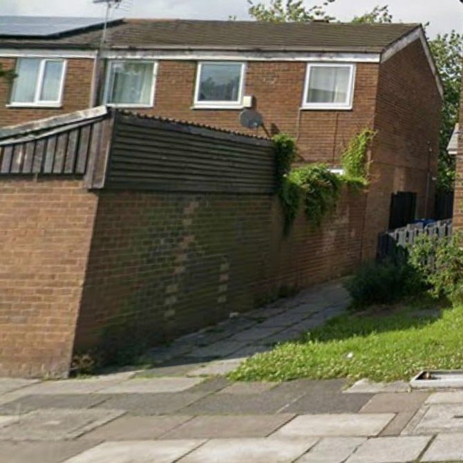 3 Bed Semi-Detached House, Bankfoot Walk, M8 - Photo 1