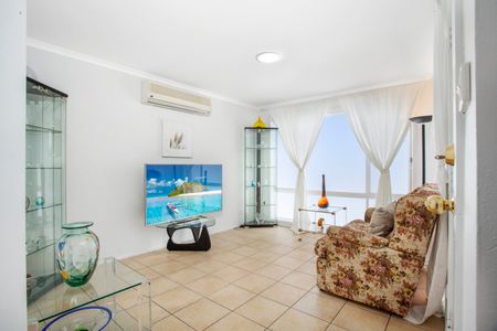 14 Gang Gang Court, Ngunnawal ACT 2913 - Townhouse For Rent | Domain - Photo 2