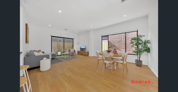 Nearly New 4 Bedroom House! - Photo 1